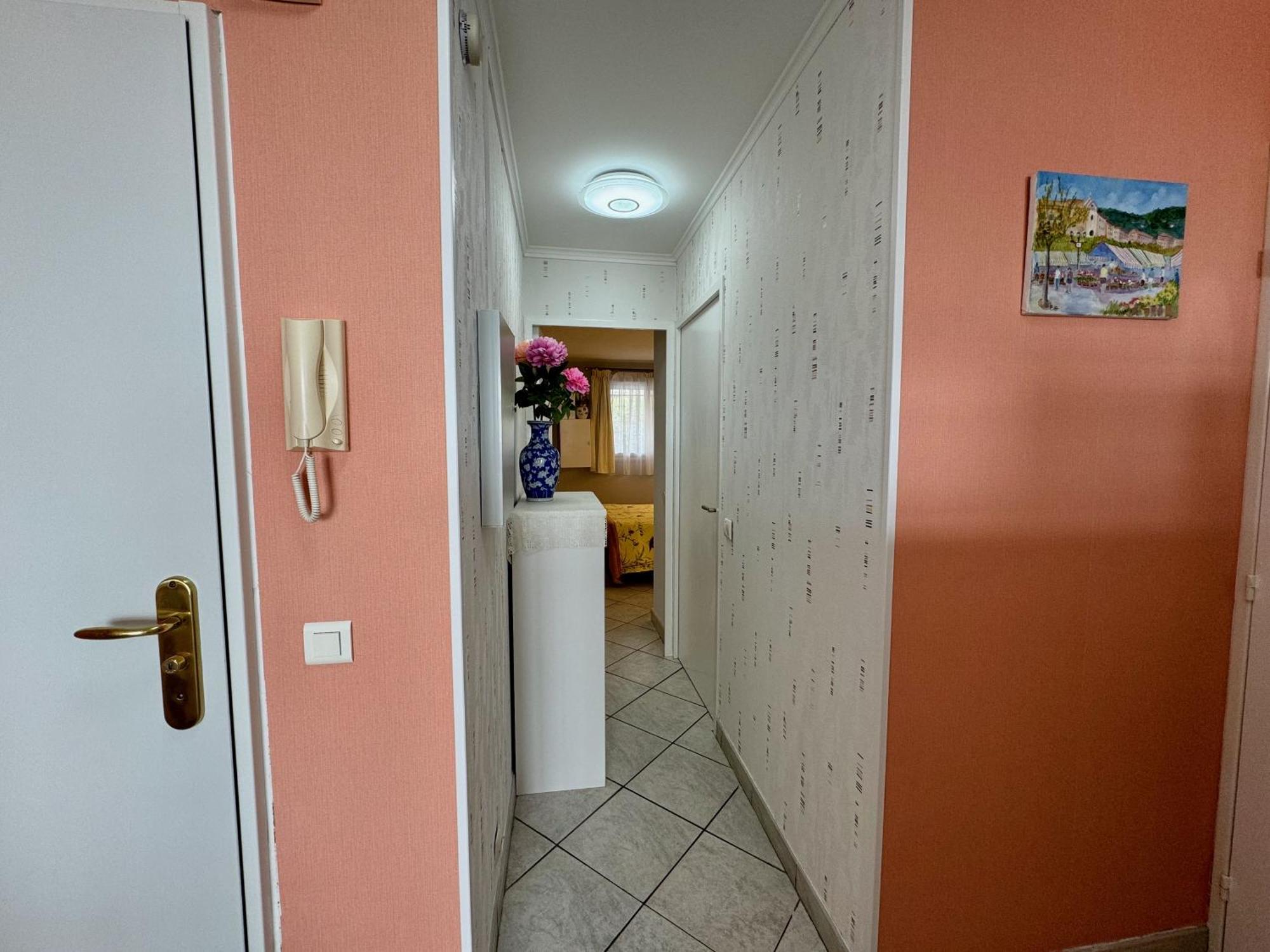 Bellevue Apartment